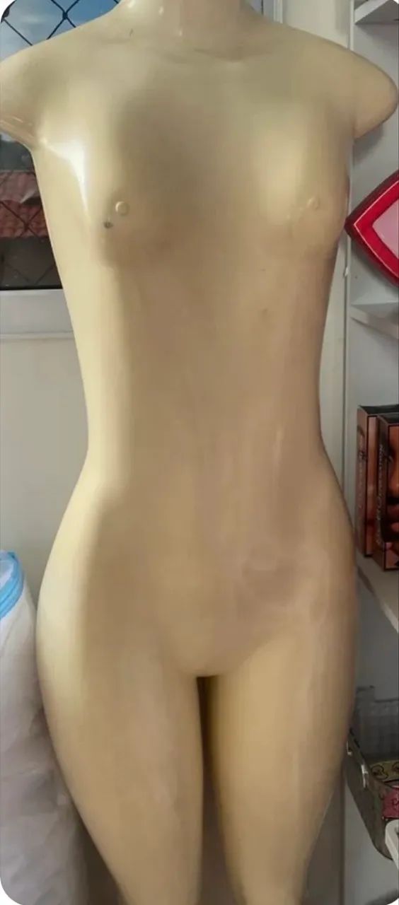 Manequim feminino  - Foto 4