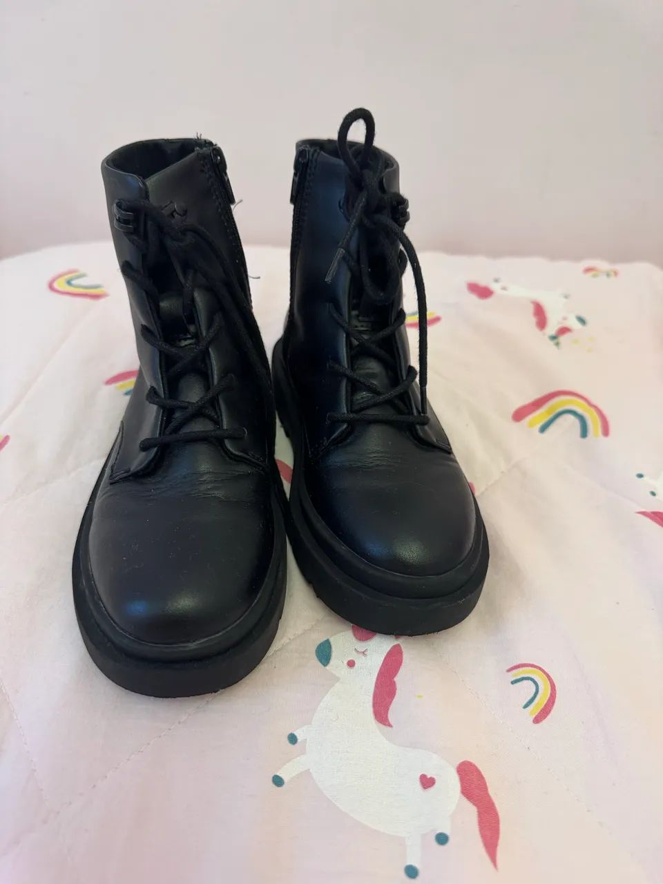 Bota infantil feminina preta - Zara - Tamanho 31 - Foto 4