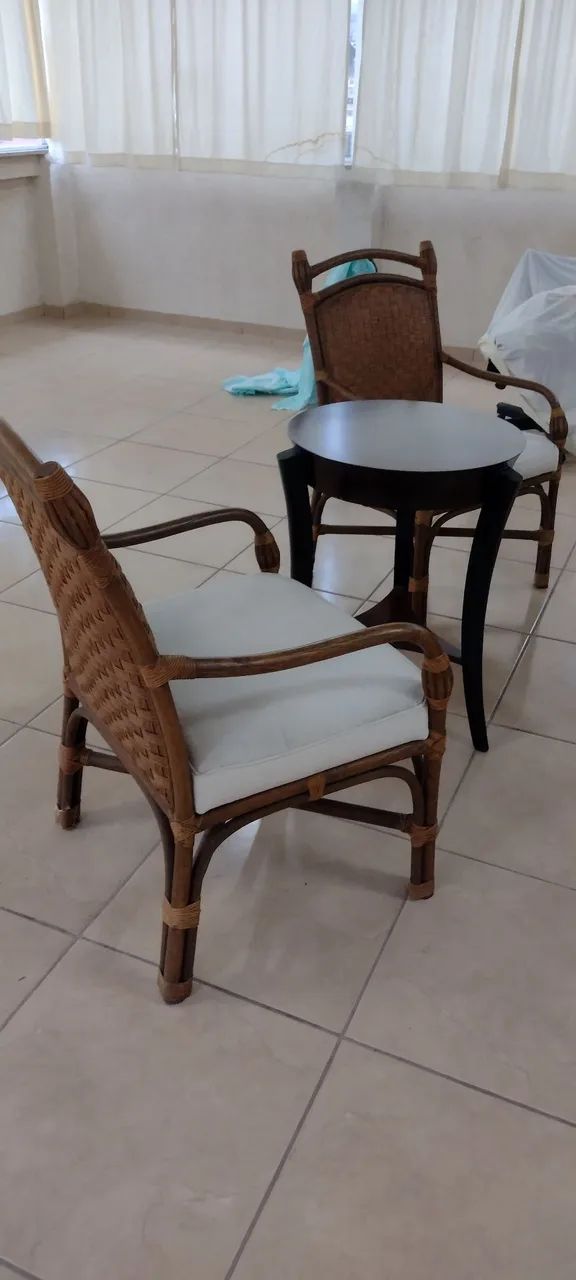 Cadeira e mesinha de centro conjunto - Foto 3