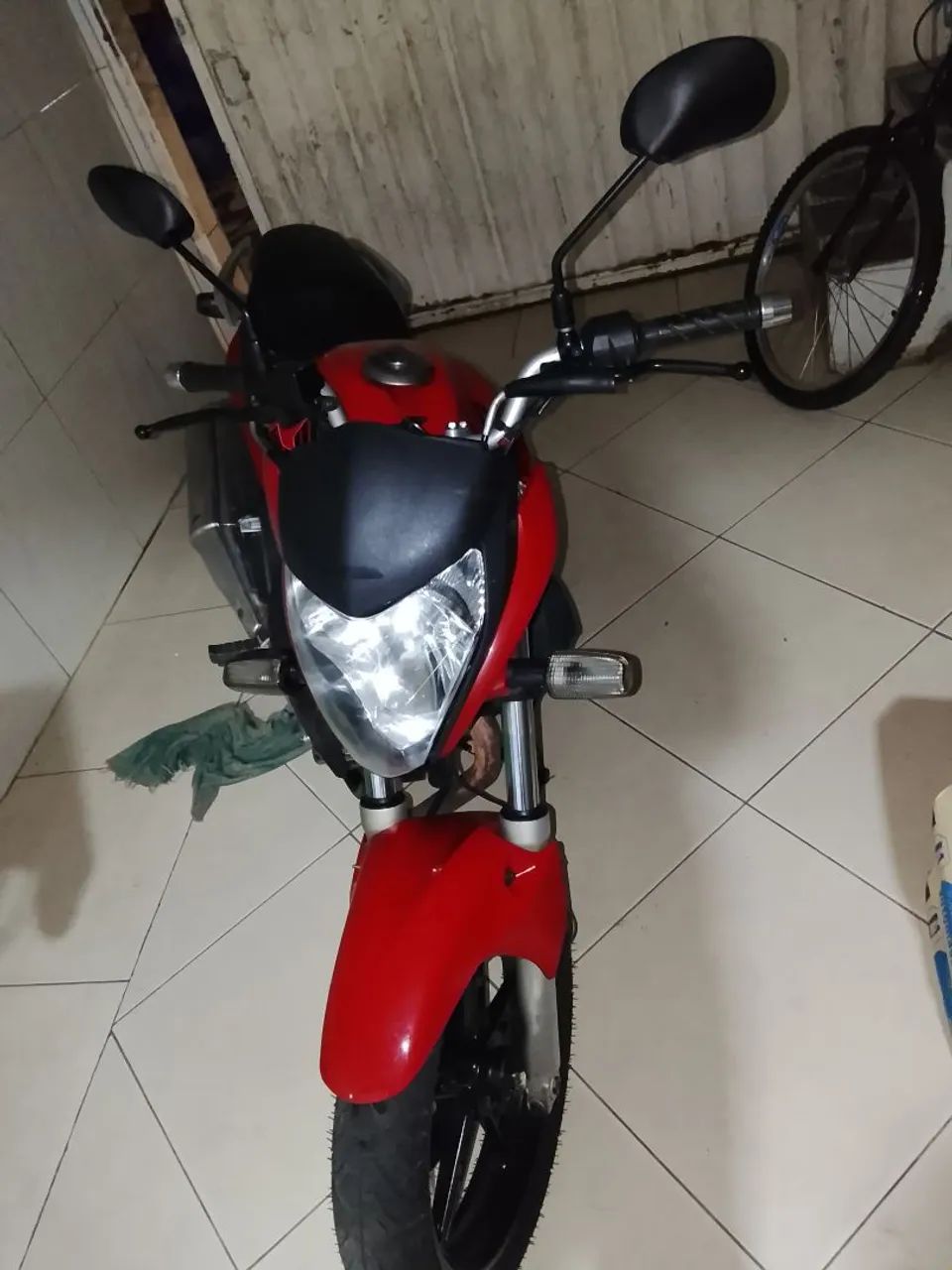 Vendo cb 300 - Foto 2