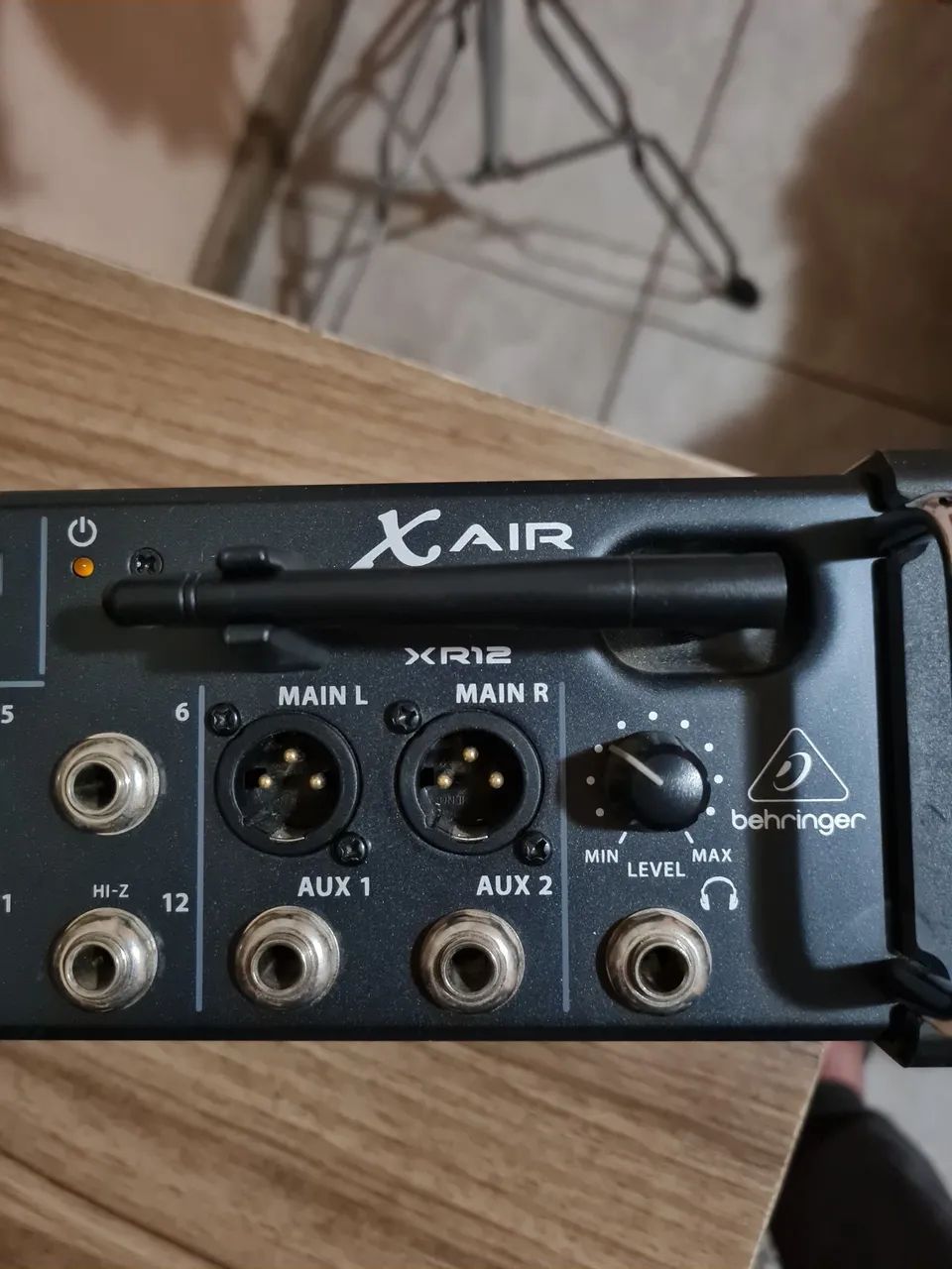 Mixer Digital XR12 Behringer  - Foto 2