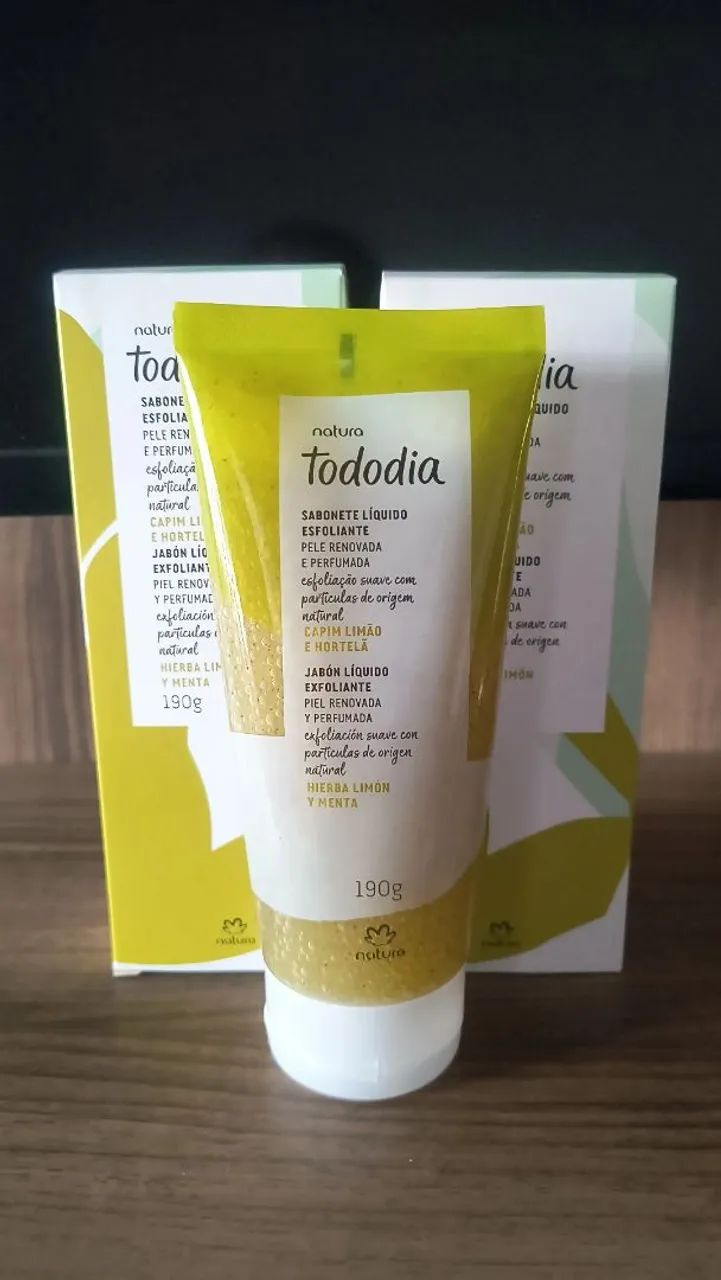 Sabonete líquido esfoliante Natura 