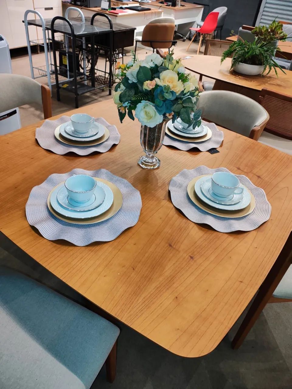 ? _*CONJUNTO DE MESA DUBAI 4 LUGARES*_  - Foto 5