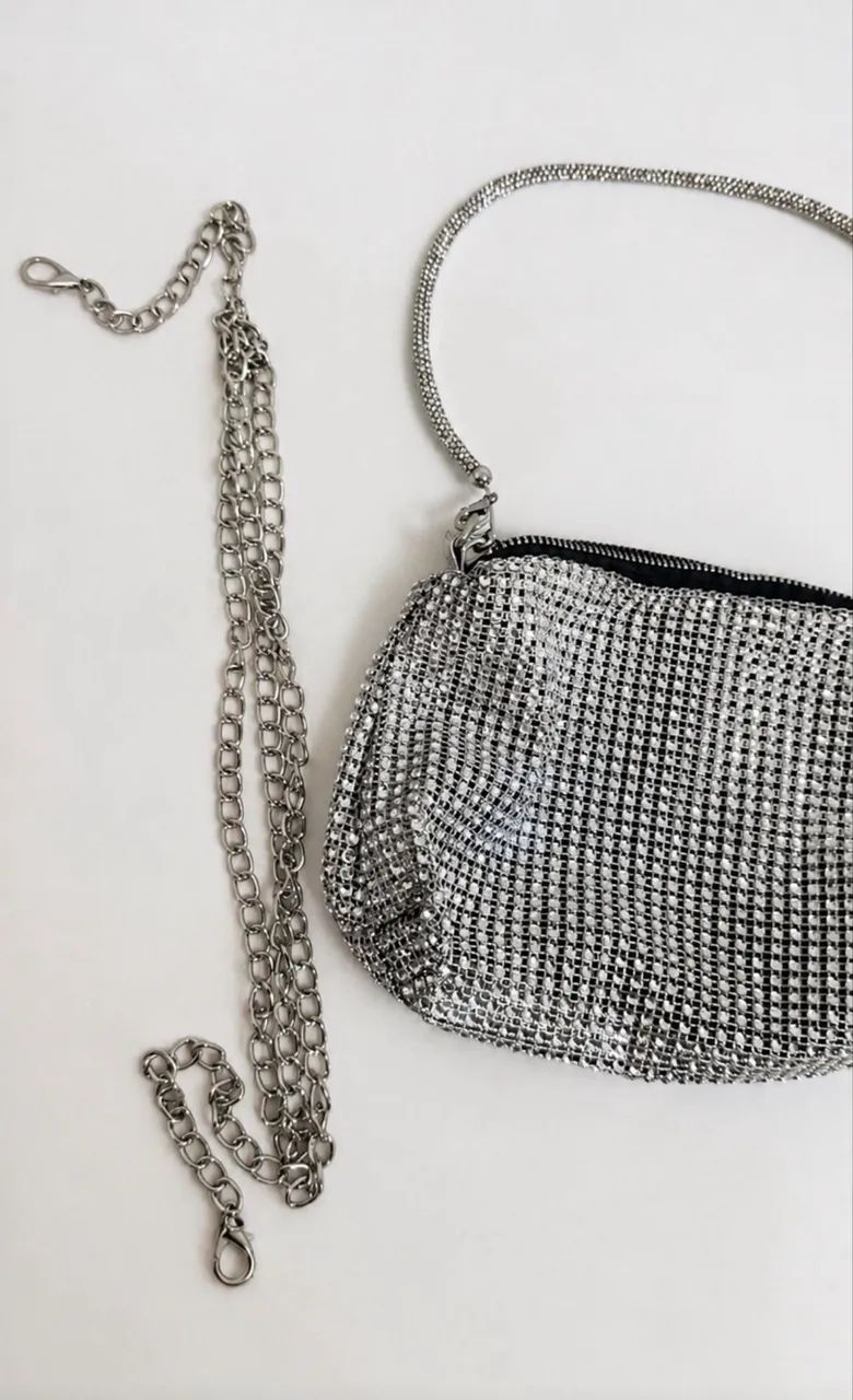 bolsa prata com pedrinhas (shein) - Foto 2