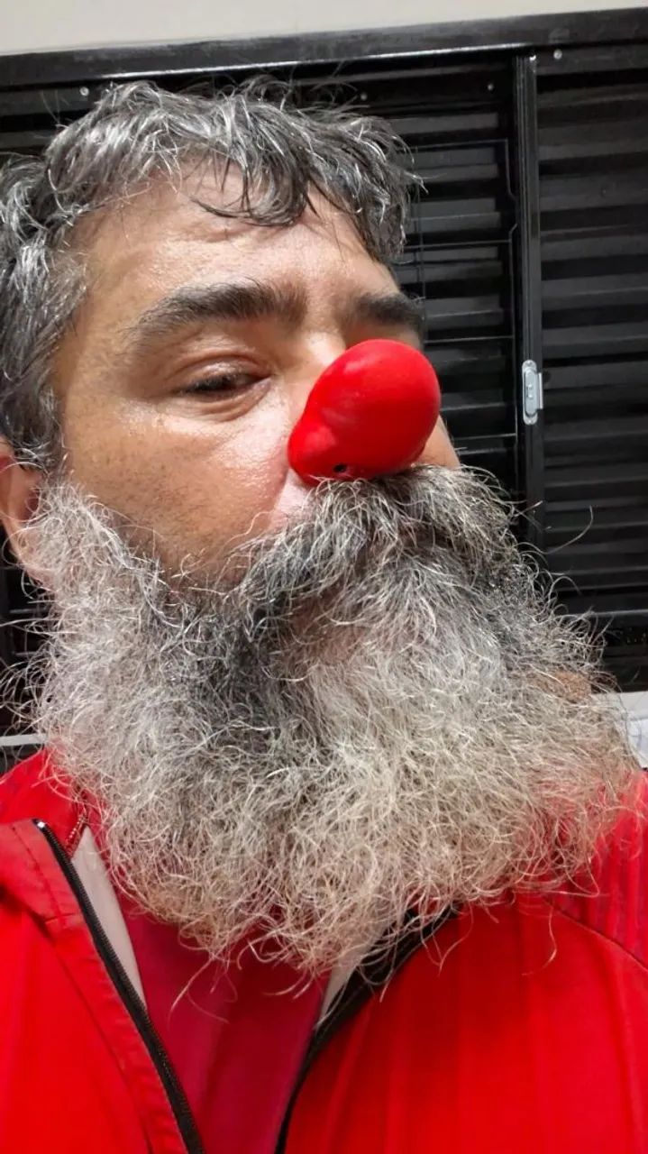 Nariz palhaço látex vermelho escolher