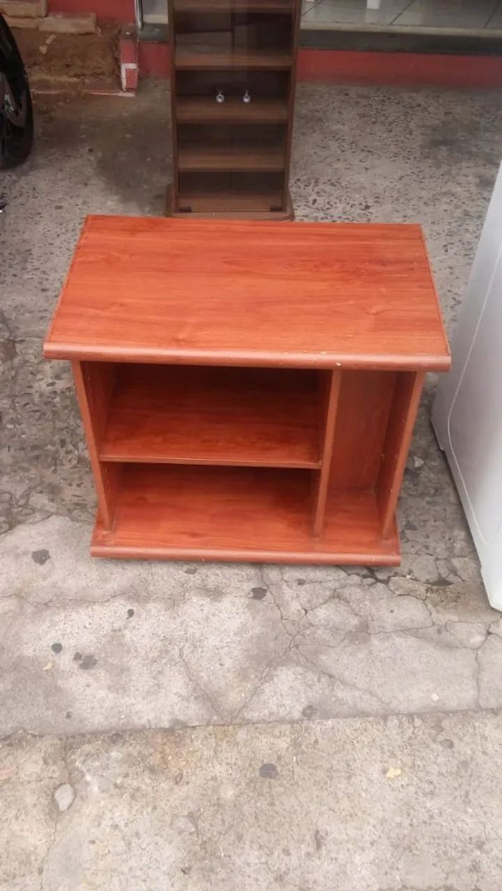 Mesa te tv quarto ou sala - Foto 2