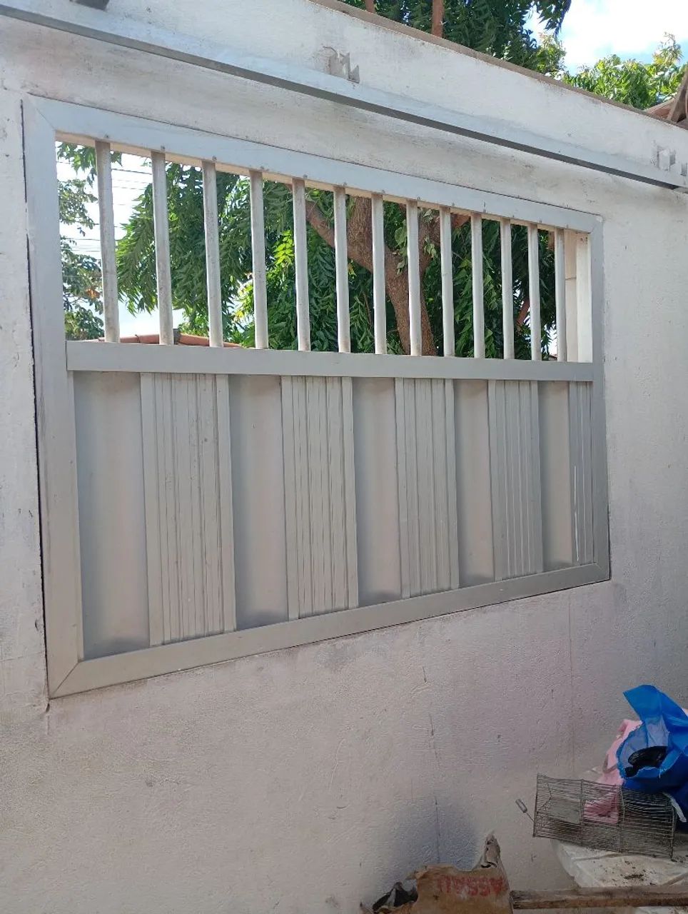 Grade de alumínio em ótimo estado  - Foto 2