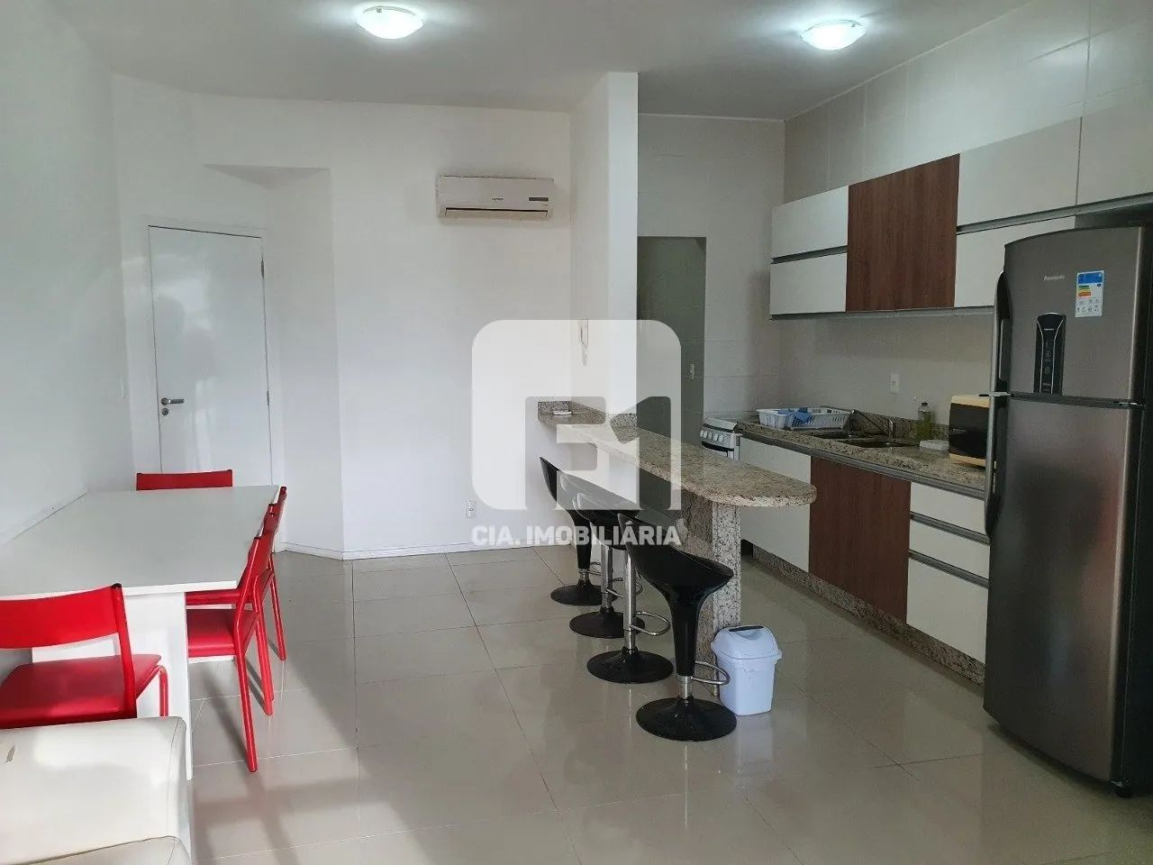 Apartamento mobiliado com 2 quartos no Campeche - Foto 4