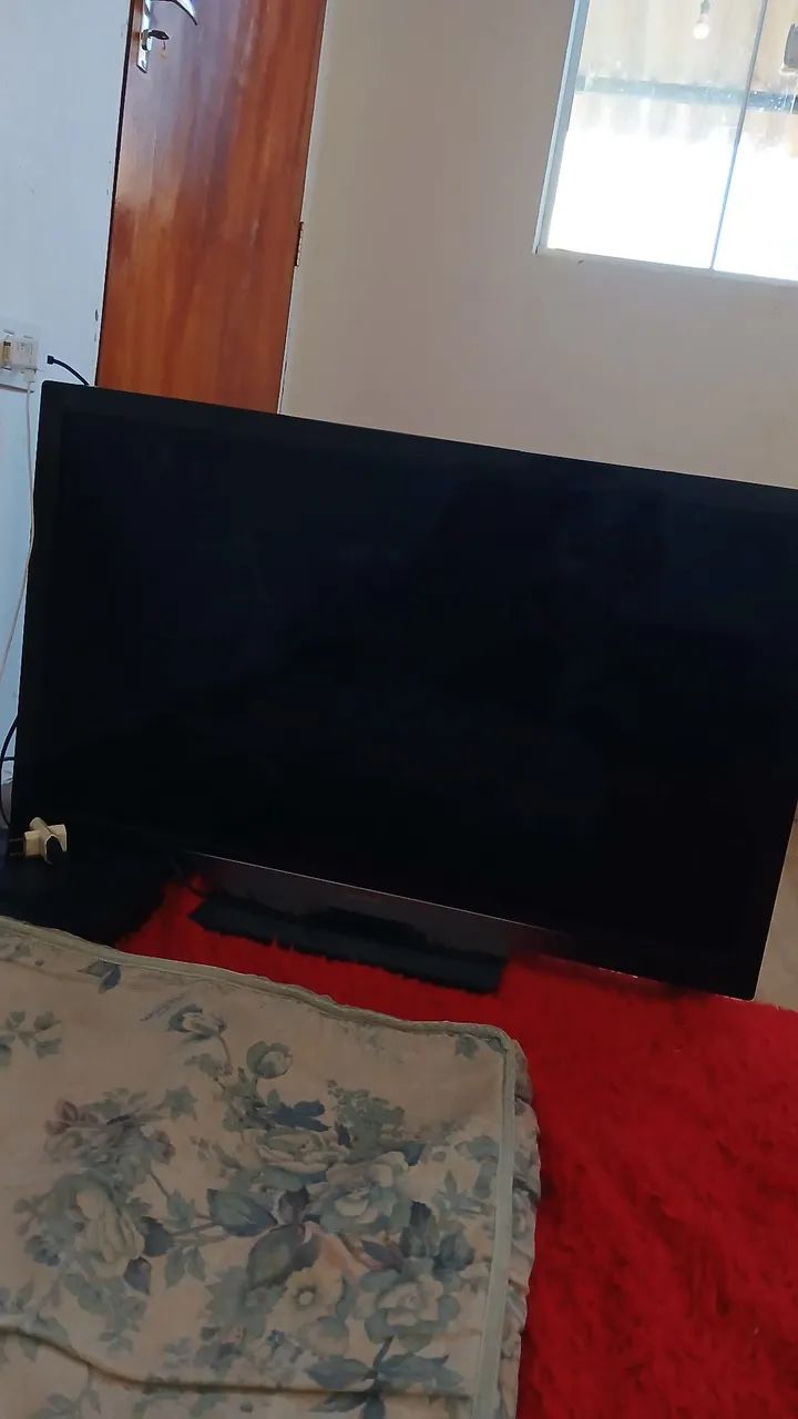 vendo tv Panasonic 43pol. com defeito