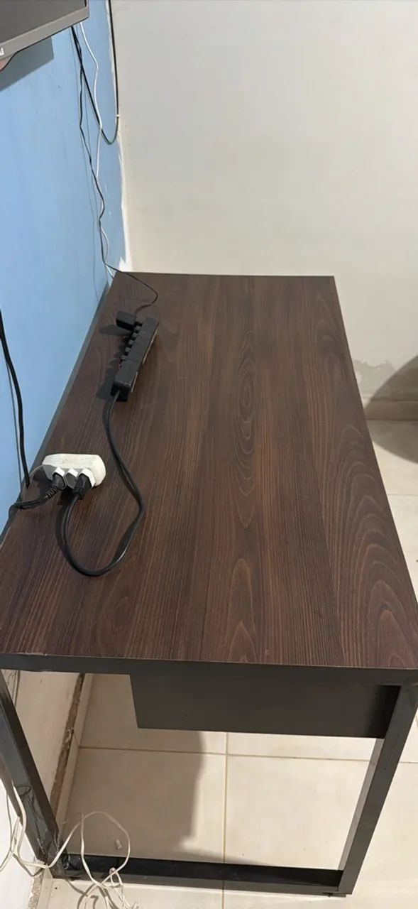 MESA PARA ESCRITÓRIO 