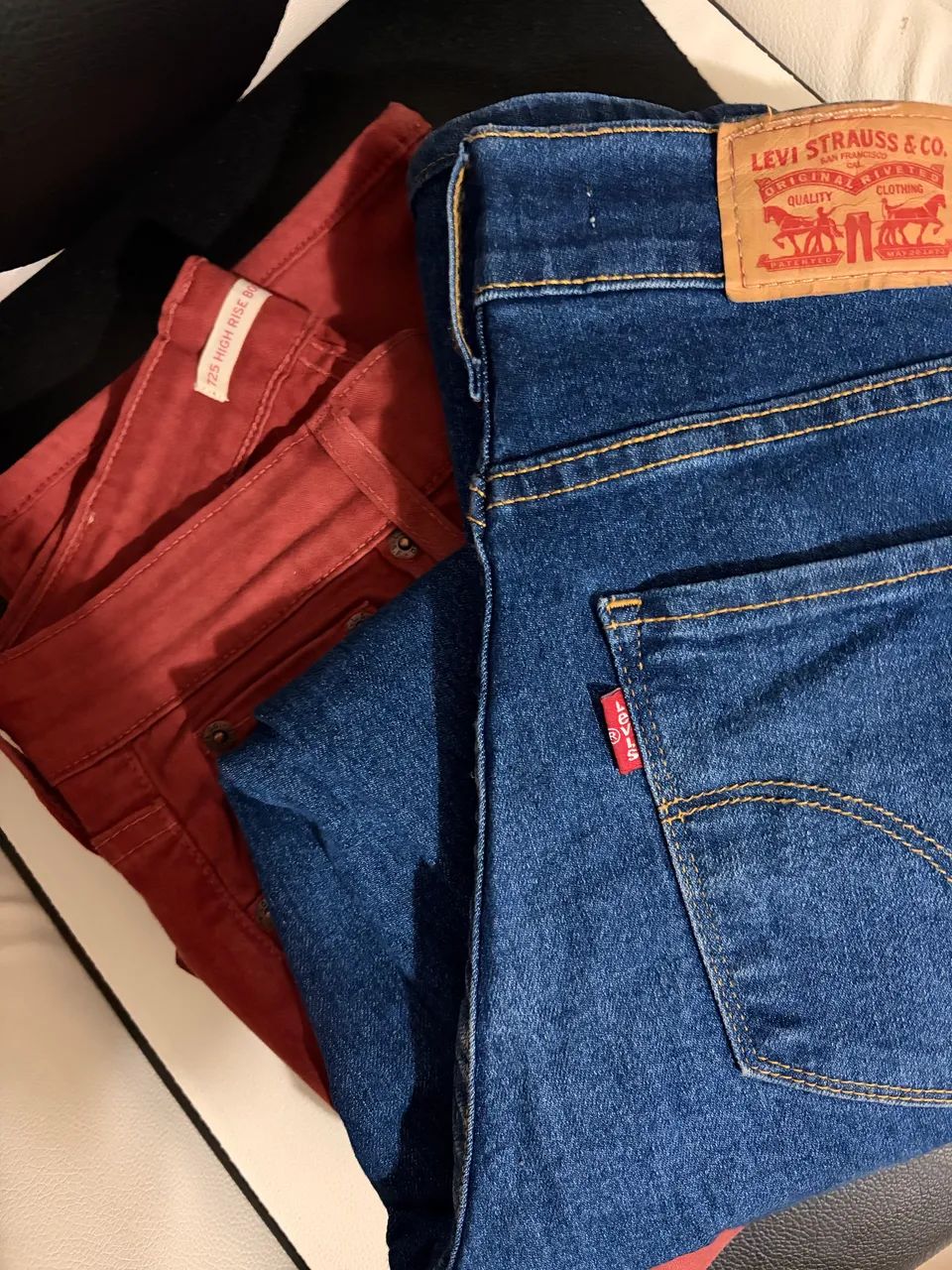 Vende se calça Levis  - Foto 2