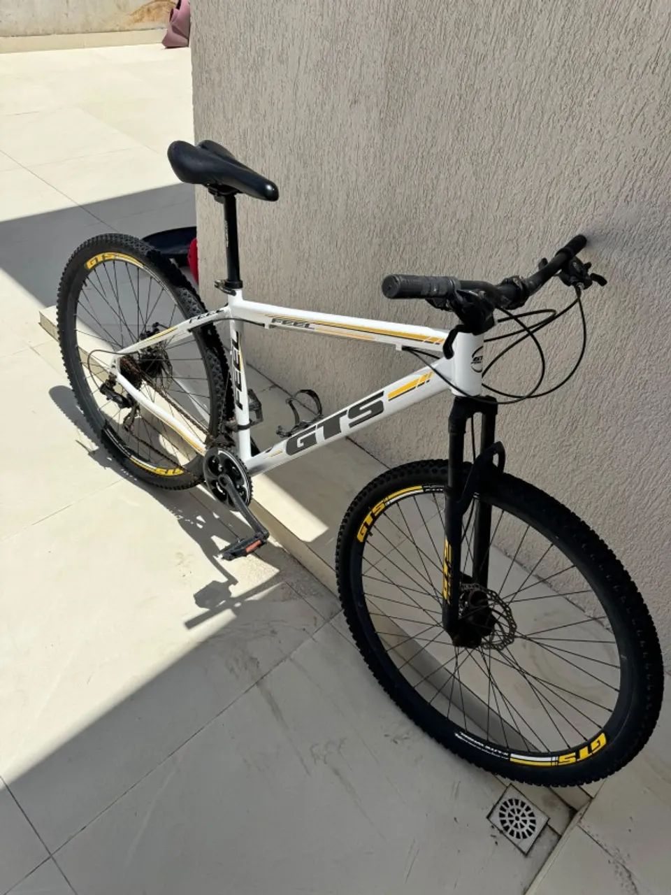 BICICLETA GTS FEEL ARO 29 - 24 MARCHAS - Foto 5