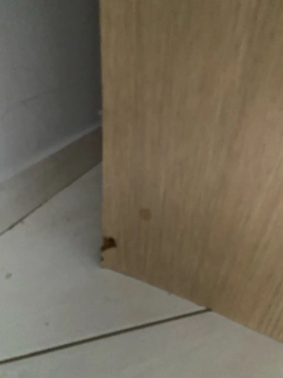 Vende-se Guarda-roupa de solteiro  - Foto 4