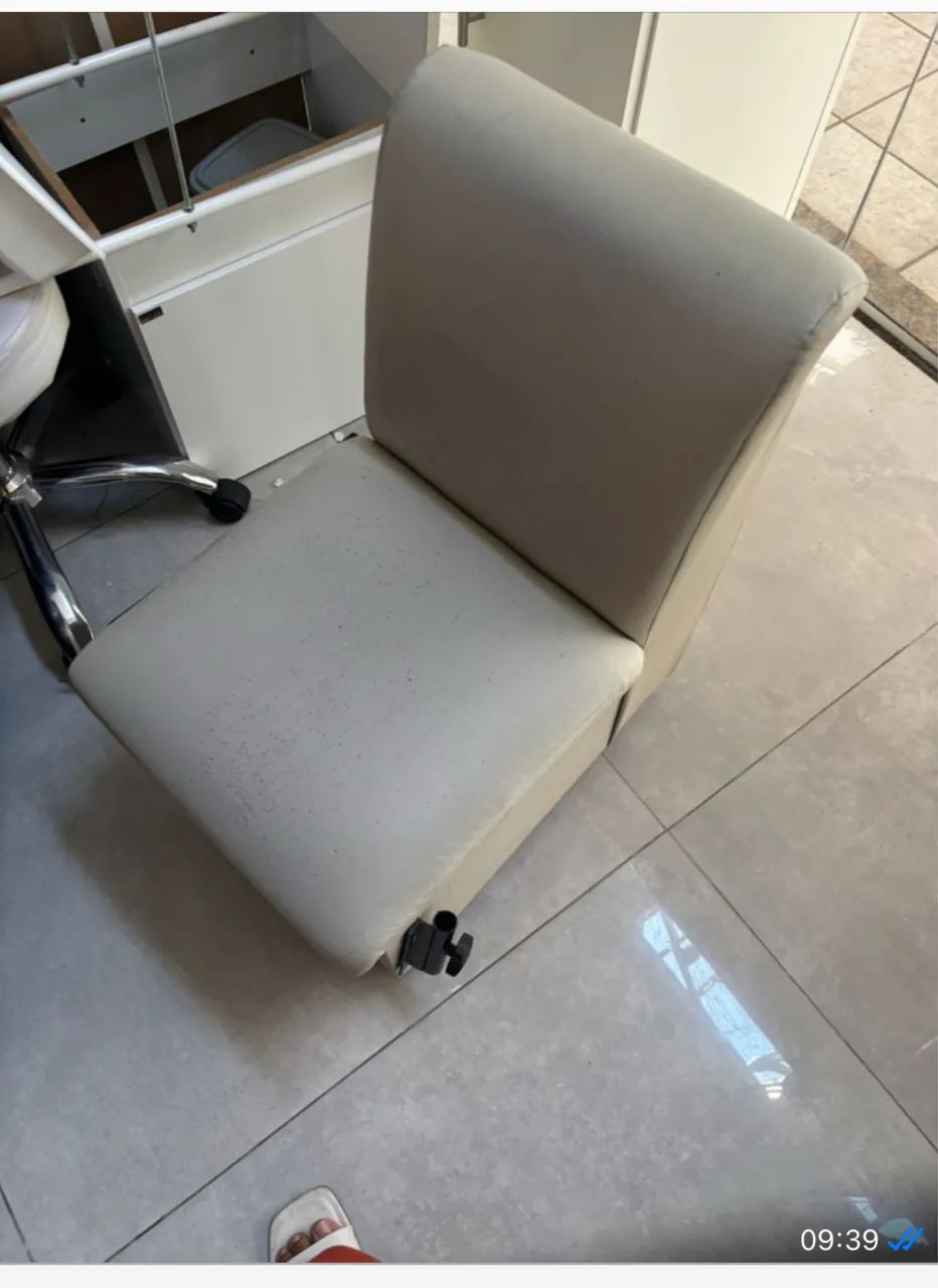 Cadeira manicure 