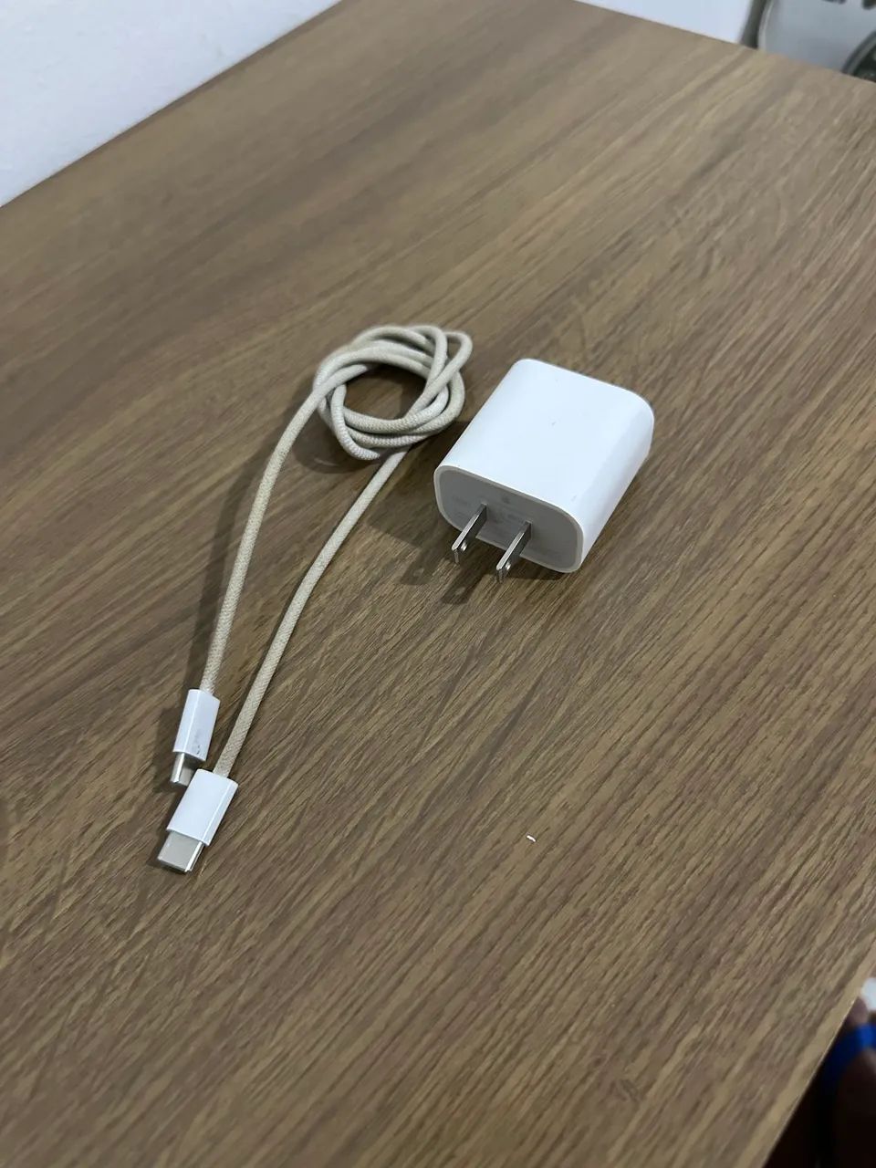 iPhone 15 Pro Max - Foto 2