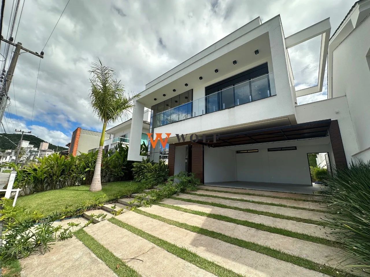 Excelente casa residencial nova com 3 suítes no Pedra Branca - Foto 2