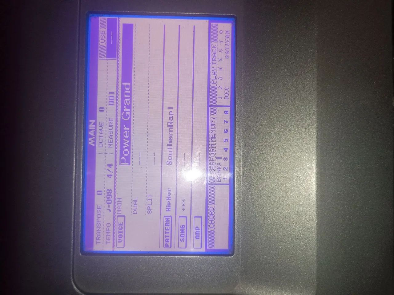 Tecakdo sintetizador yamarra mm6 - Foto 2