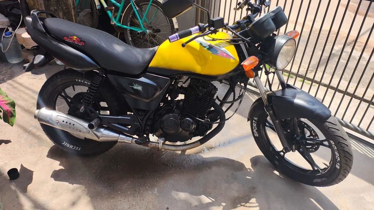SUSUKI Yes  - Foto 3
