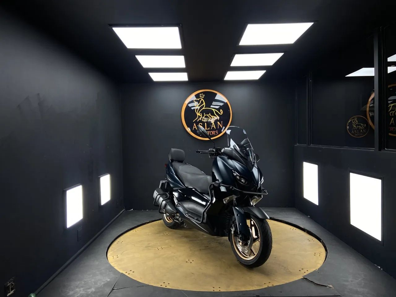 Yamaha Xmax 250 abs 2023