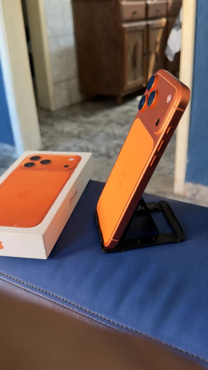 ? iPhone 17 Pro Max - 256GB - Laranja - Foto 3