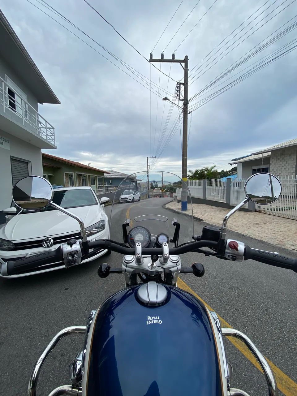 ROYAL ENFIELD SUPER METEOR 650 CELESTIAL BLUE - Foto 4