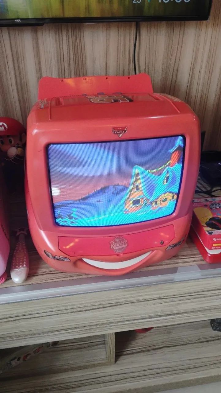 Tv relâmpago Macqueen 