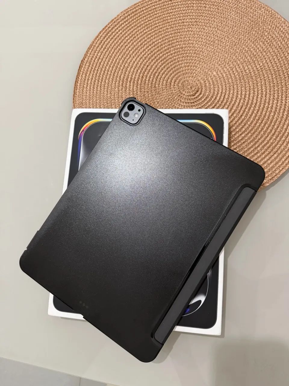 Vendo iPad Pro 13 polegadas com chip M5 e 512 GB de armazenamento. - Foto 2