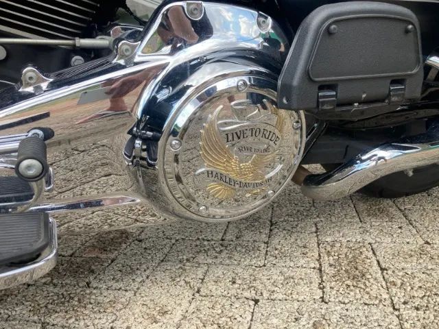 Harley Davidson Electra Glide Ultra Limited 2017  - Foto 4