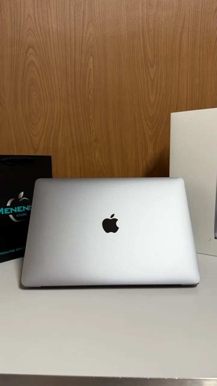 Macbook Air M1 2020 8gb / 256gb Space Gray, Bateria 100% é
