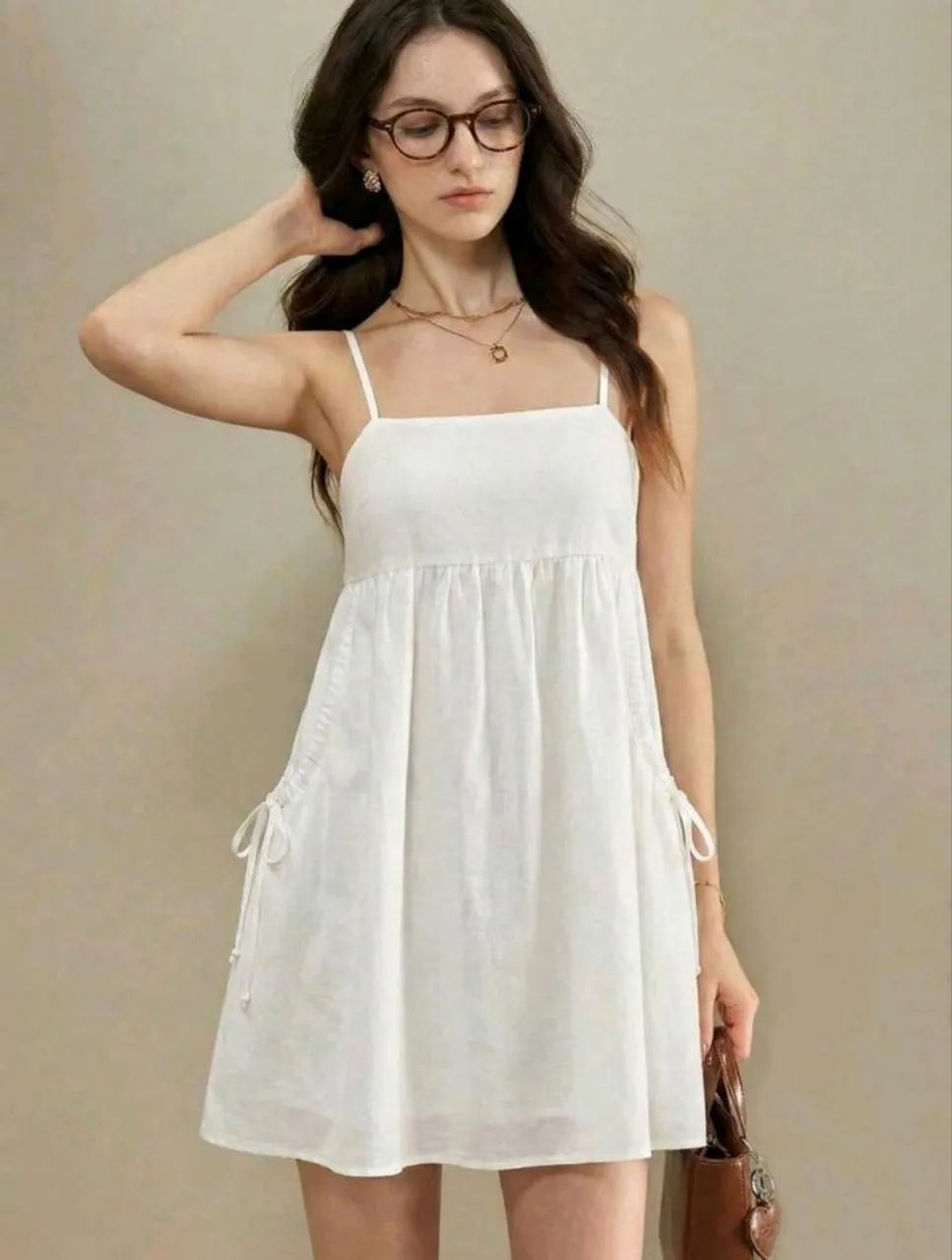 Vestido Feminino Branco com Alças Ajustáveis SHEIN - Foto 3
