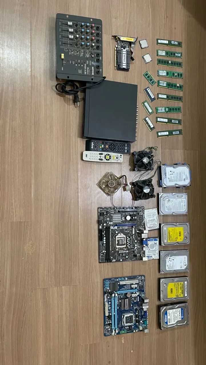 LOTE DE INFORMÁTICA E ELETRÔNICOS USADOS
