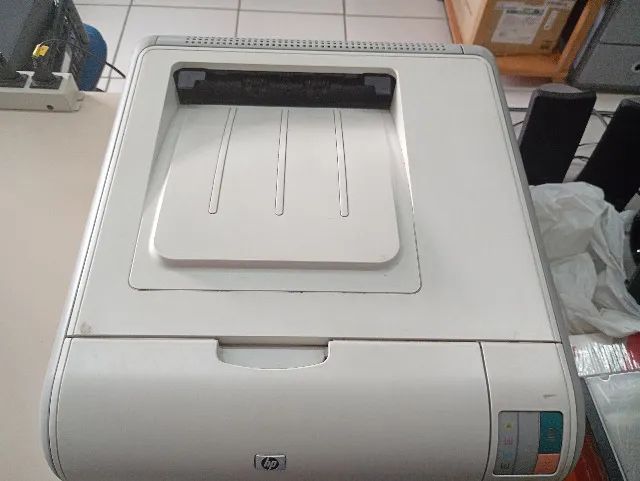 Impressora Laser Colorida HP CP 1215 - Foto 2