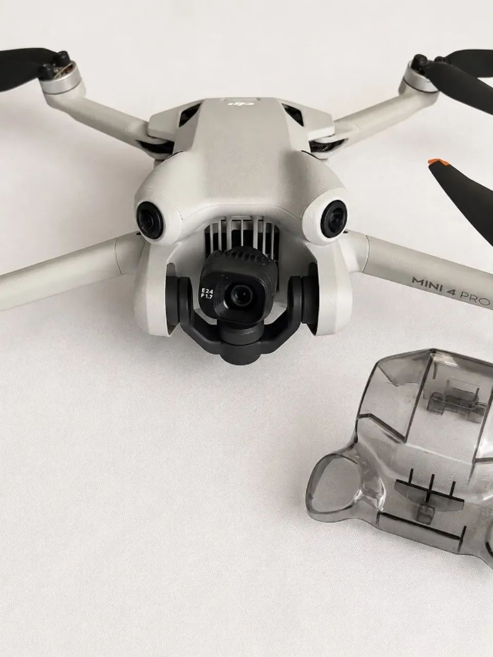 Dji Mini 4 Pro Fly More Combo Semi novo - Foto 3