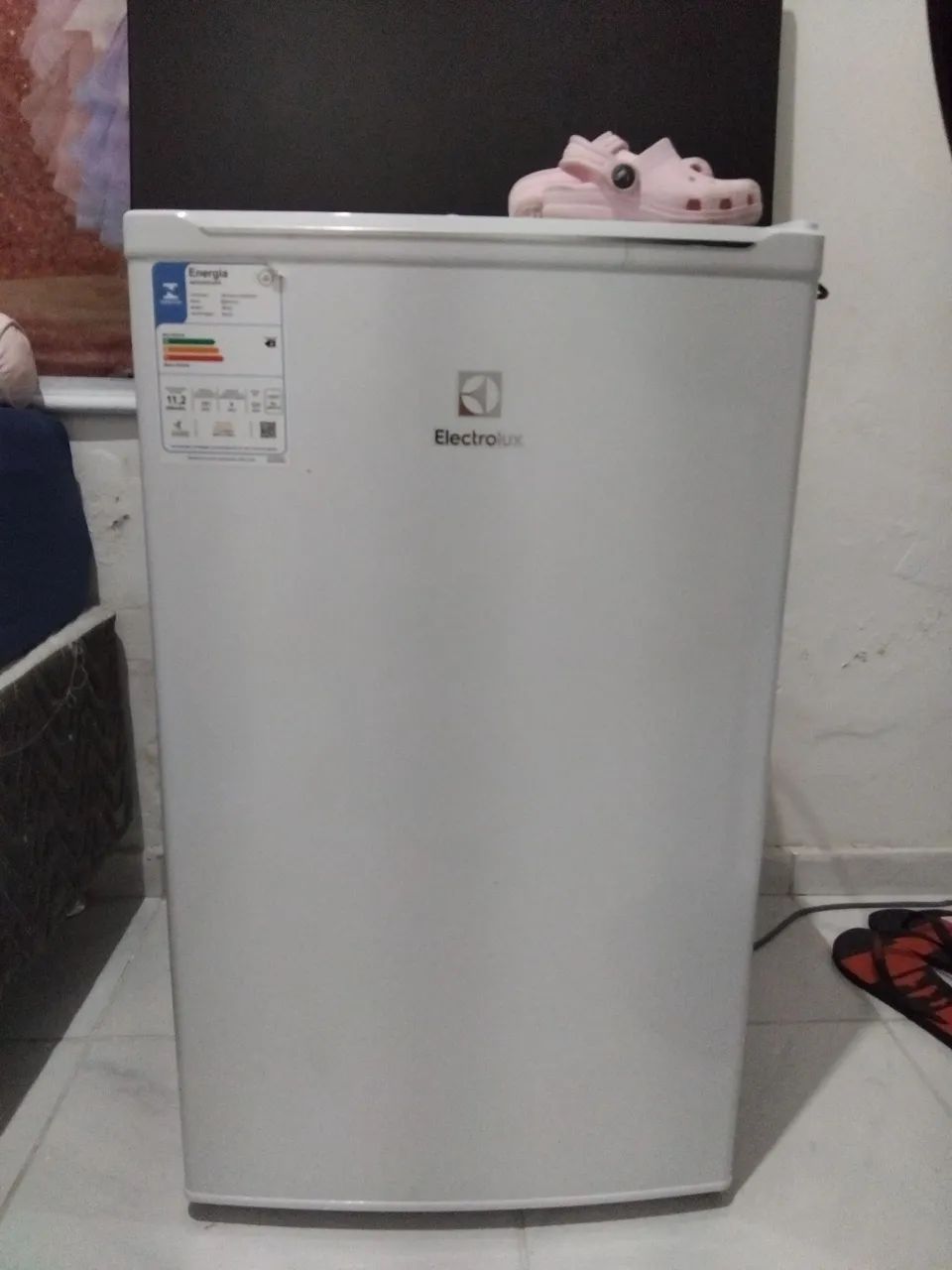 FRIGOBAR ELECTROLUX 121L PERFEITO ESTADO - Foto 2