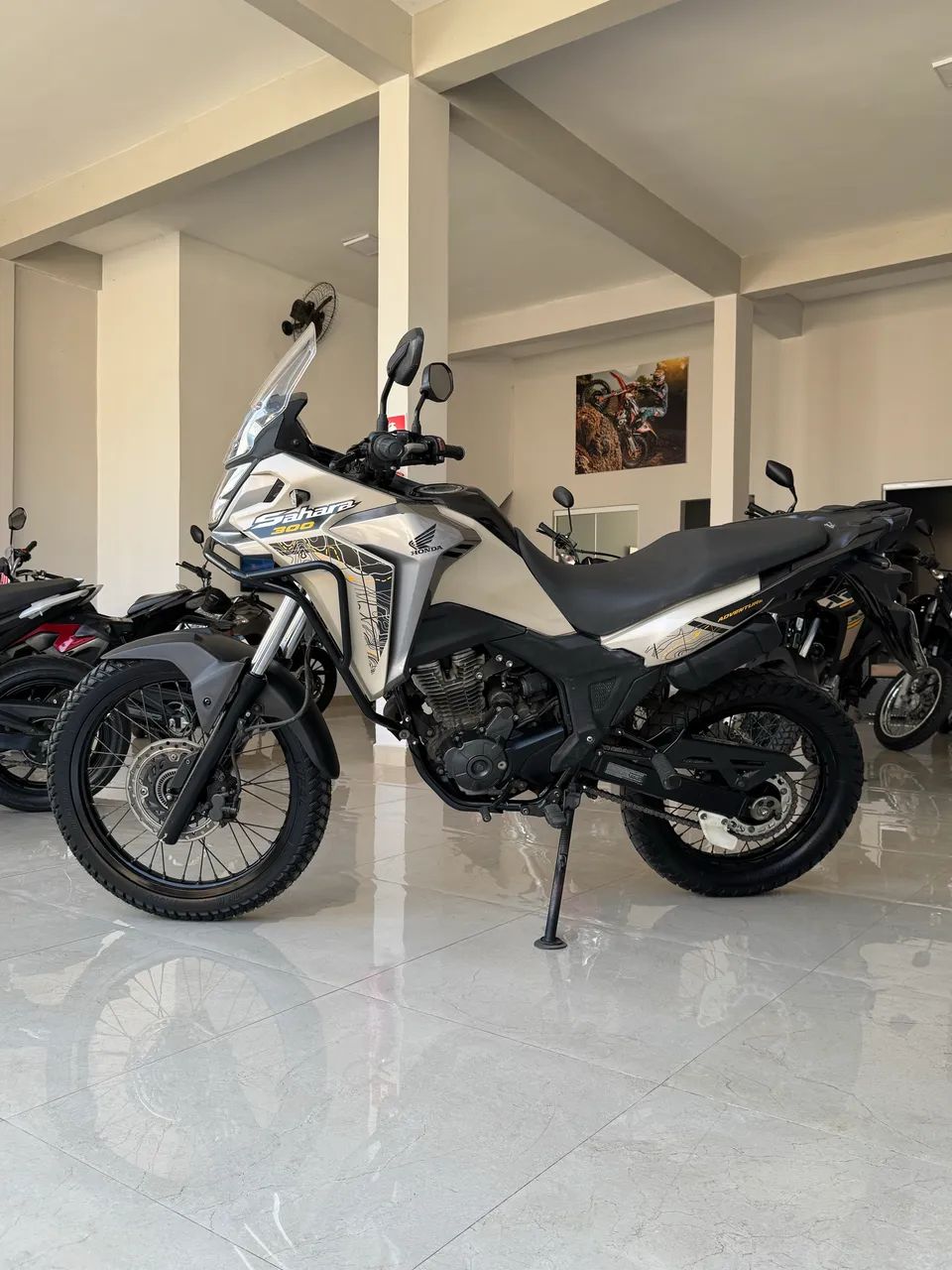 Sahara 300 adventure 2024 - Foto 5