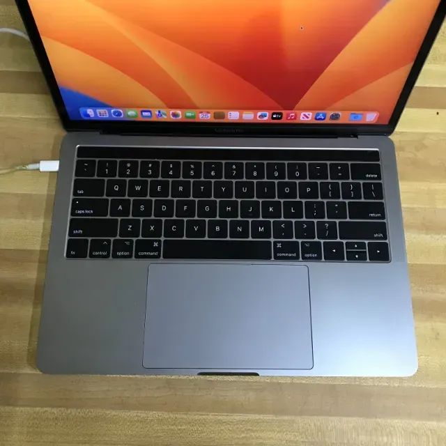Apple Macbook Pro 13 2017 i5 A1706 8GB ram /512GB SSD com Touch