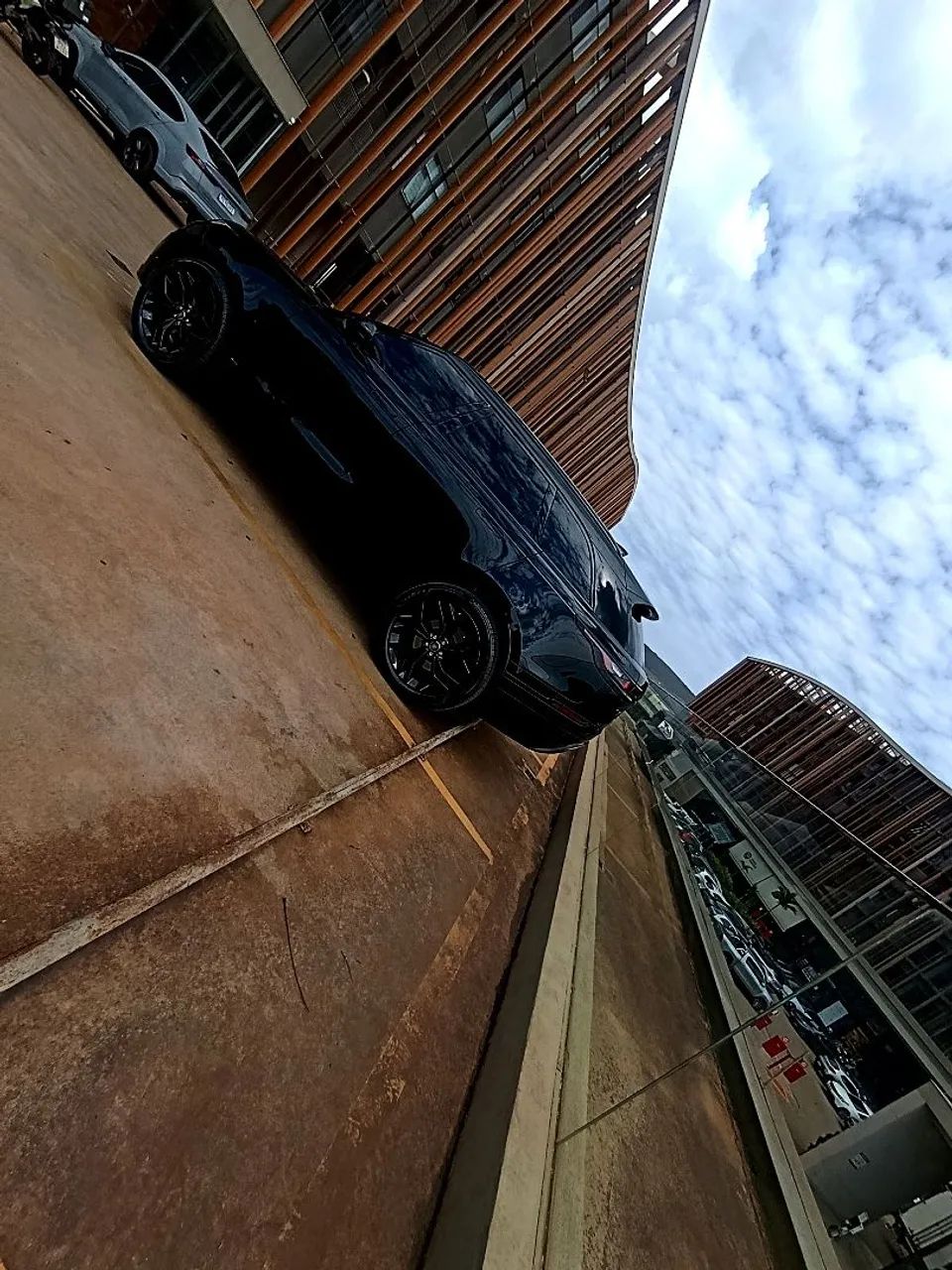 Range Rover Velar só 39mil km 