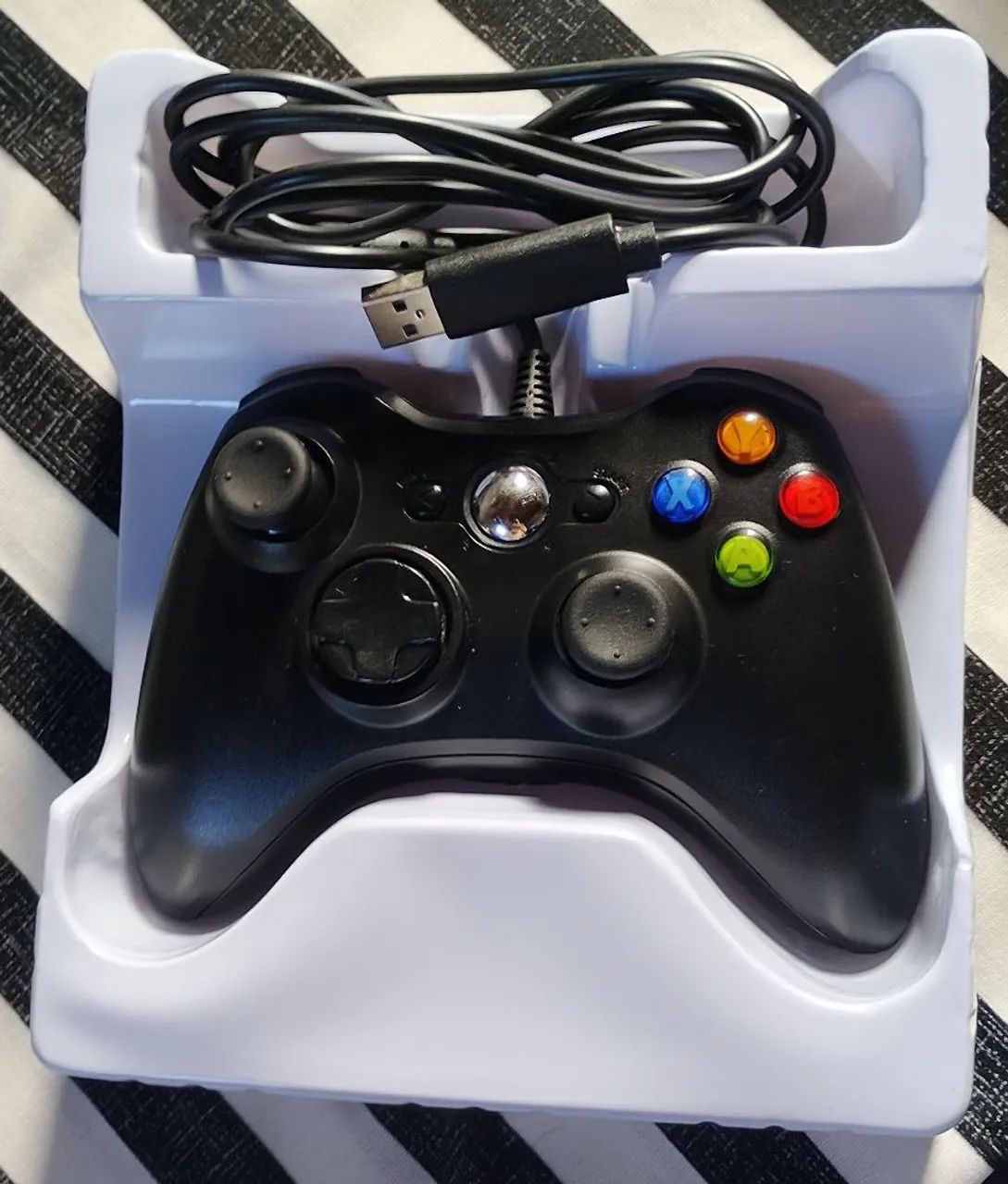 Controle Xbox 360 com fio - Foto 2