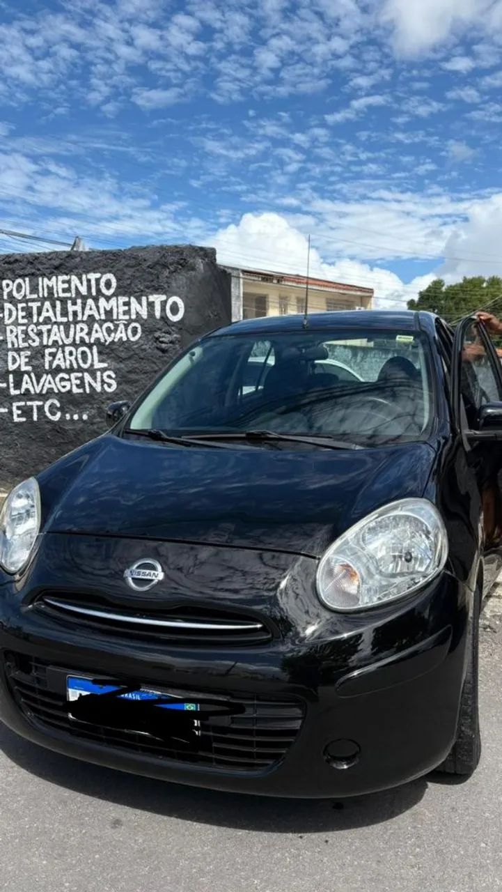 Nissan March 2013