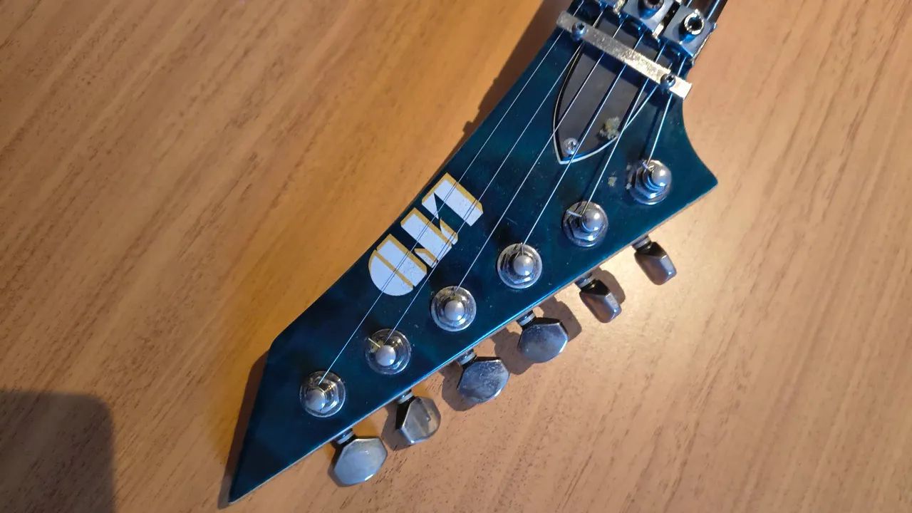 Guitarra LTD MH100 QM - Foto 5