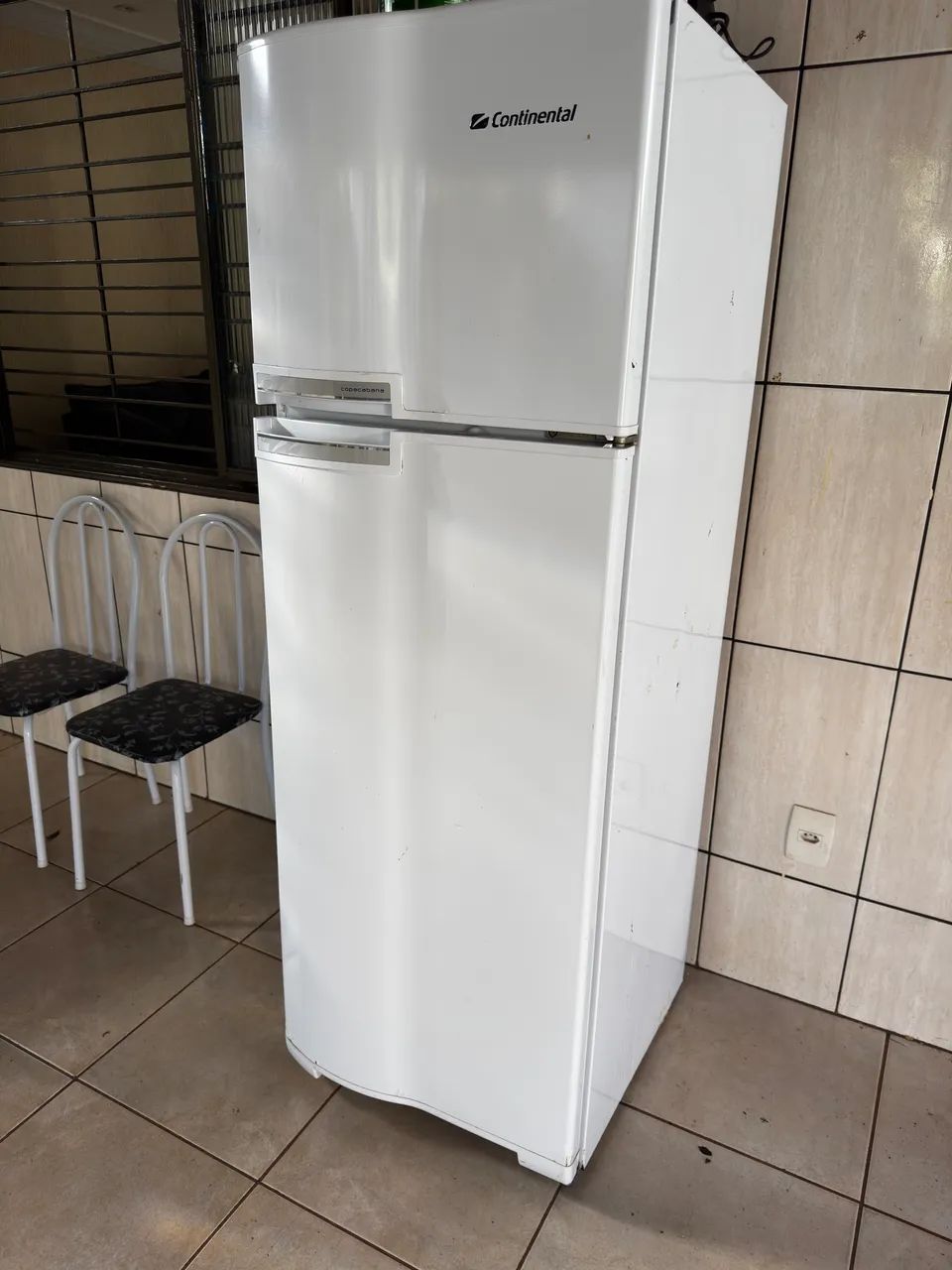 Refrigerar Duplex 380 Litros  - Foto 3