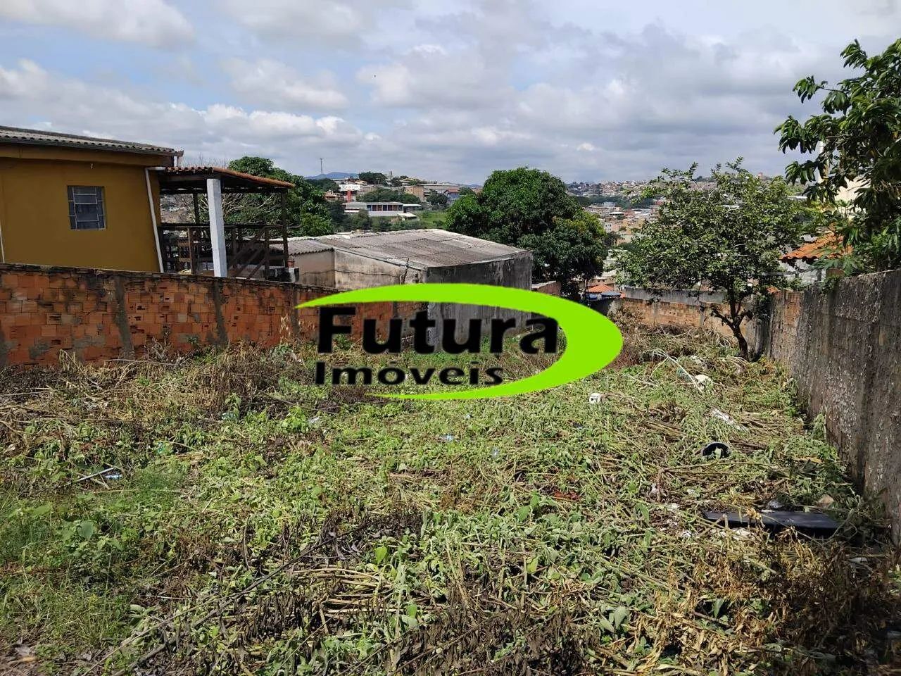 Excelente lote no Olaria (Barreiro)
