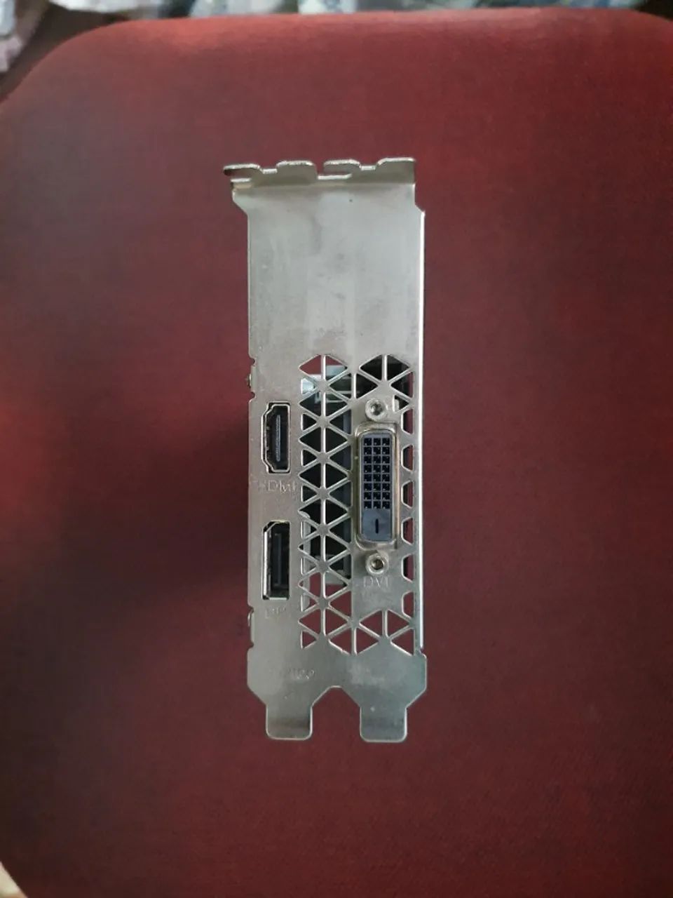 Placa de vídeo Geforce Gtx 1650 4Gb Com Defeito - Foto 3