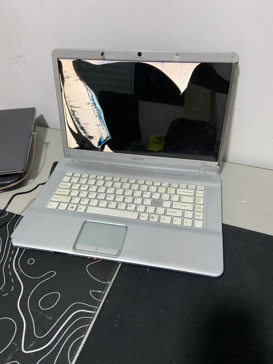 Notebook Sony Vaio para com defeito