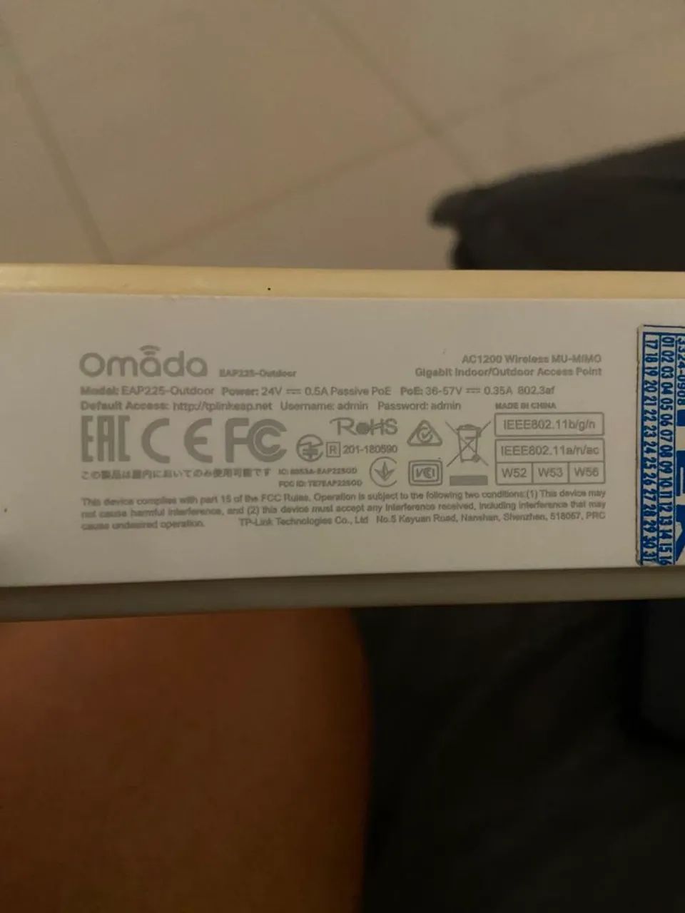 MikroTik RB750Gr3 + TP-Link EAP225-Outdoor AC1200 - Foto 5