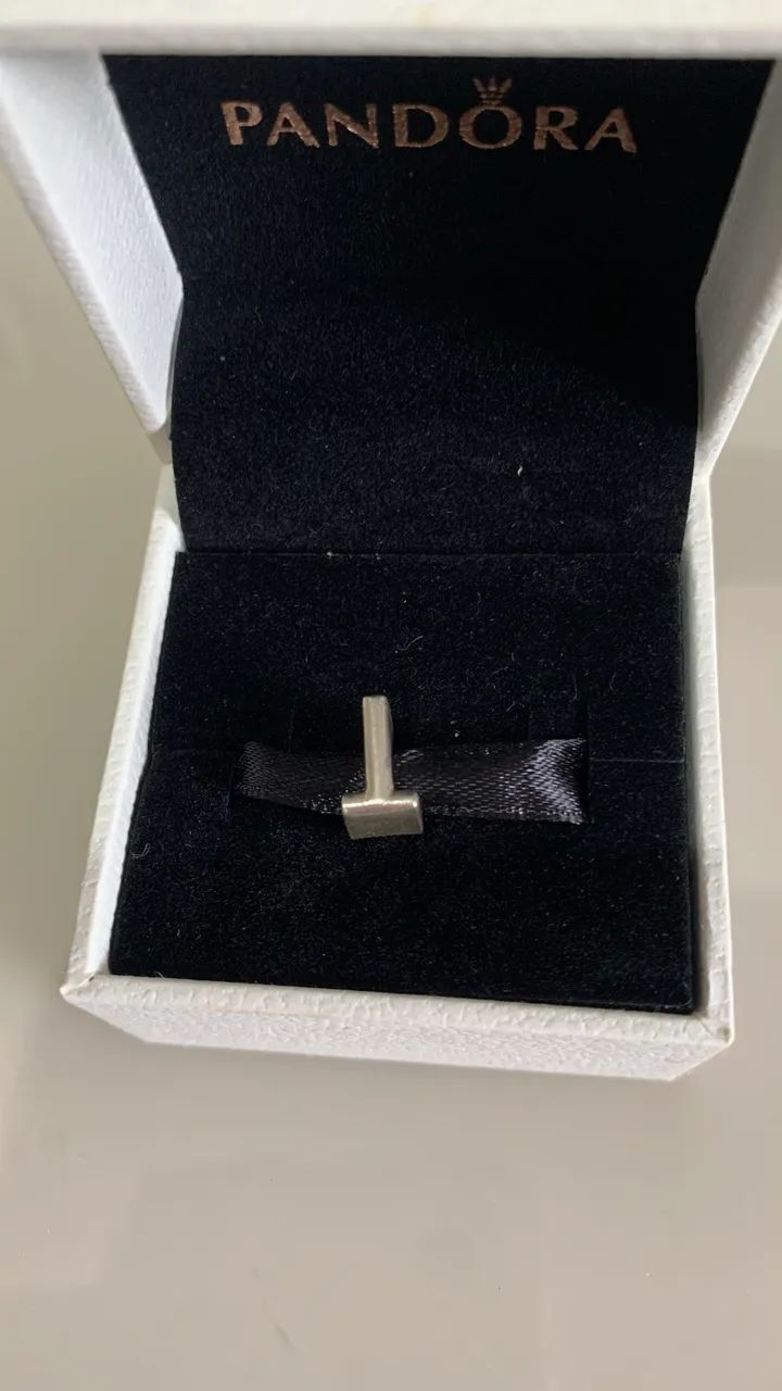CHARM PANDORA LETRA T ORIGINAL - Foto 2