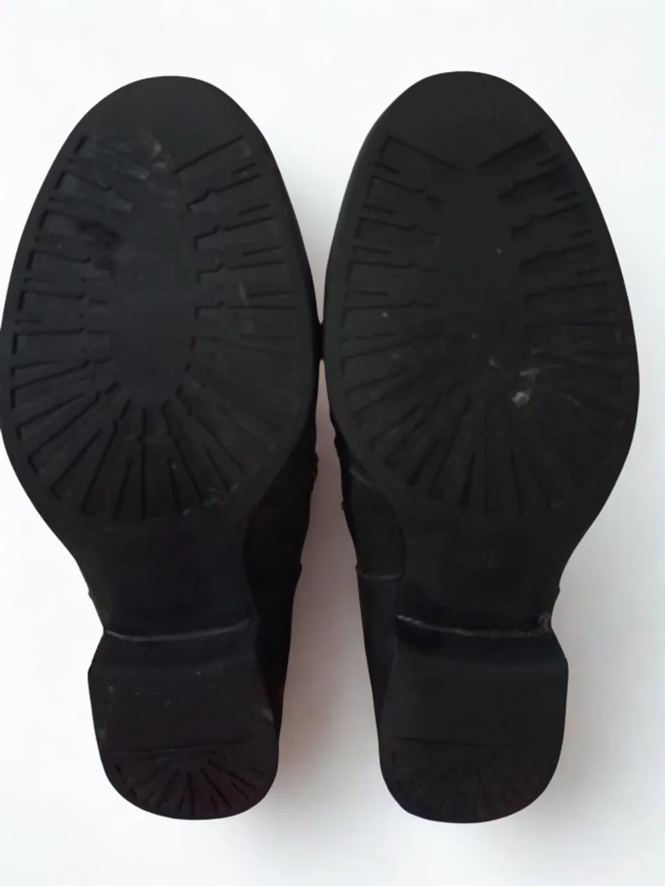 Bota cano curto de couro - Foto 4