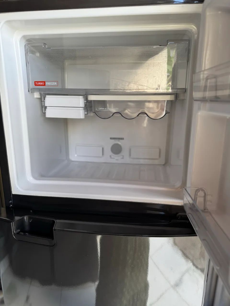 Geladeira DUPLEX BRASTEMP 405L semi nova - Foto 5