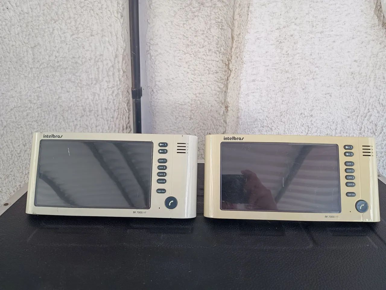 Vendo um kit vídeo porteiro Intelbras Iv 7000 Hf, com  dois  Monitores LCD 7 Polegadas.  - Foto 2