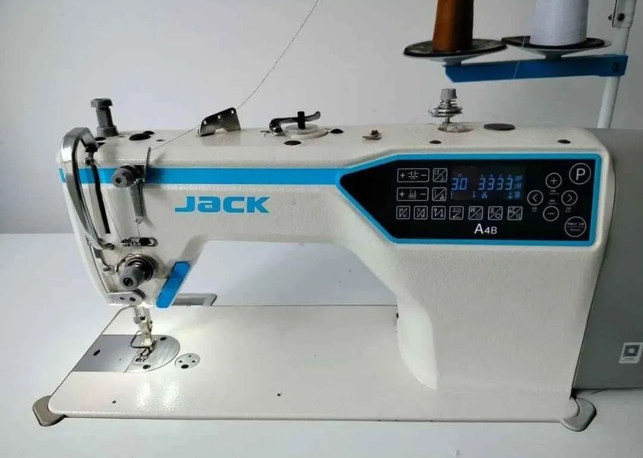 VENDER HOJE.RAPIDO - Máquina reta Jack eletronica - Foto 4